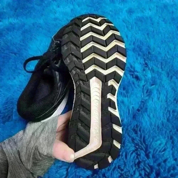 Saucony Cohesion 13 Women's Running Shoe Size 9 - Picture 7 of 16